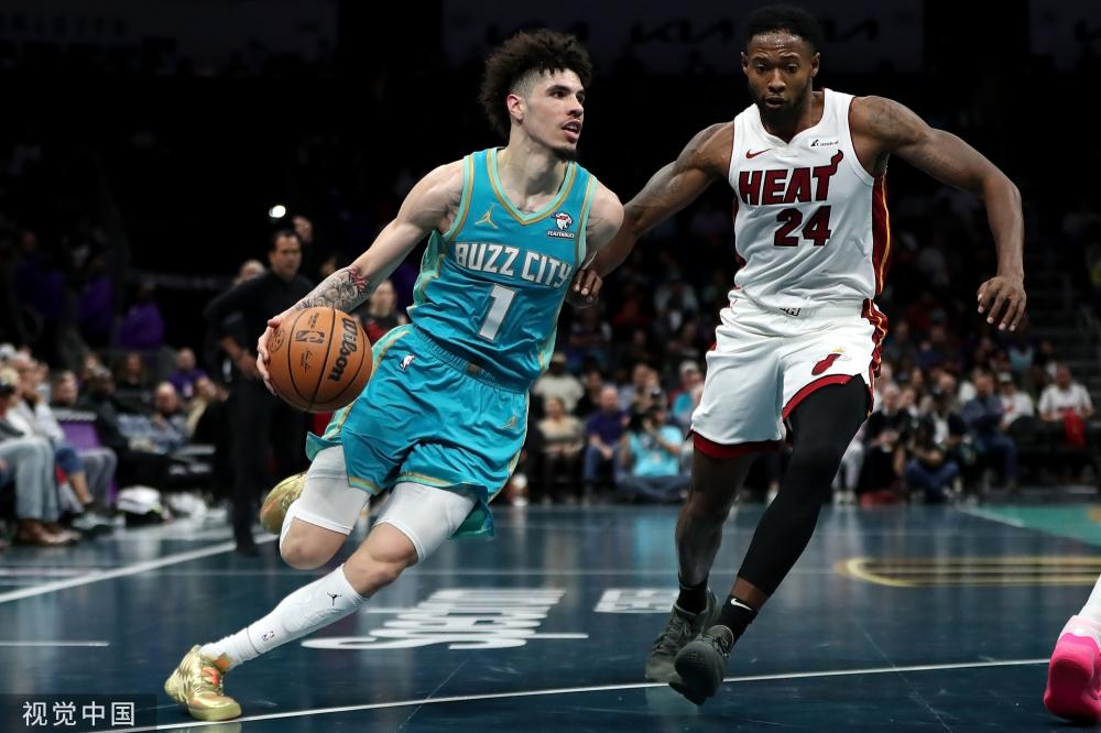 蓬勃发展的 蓬勃发展的