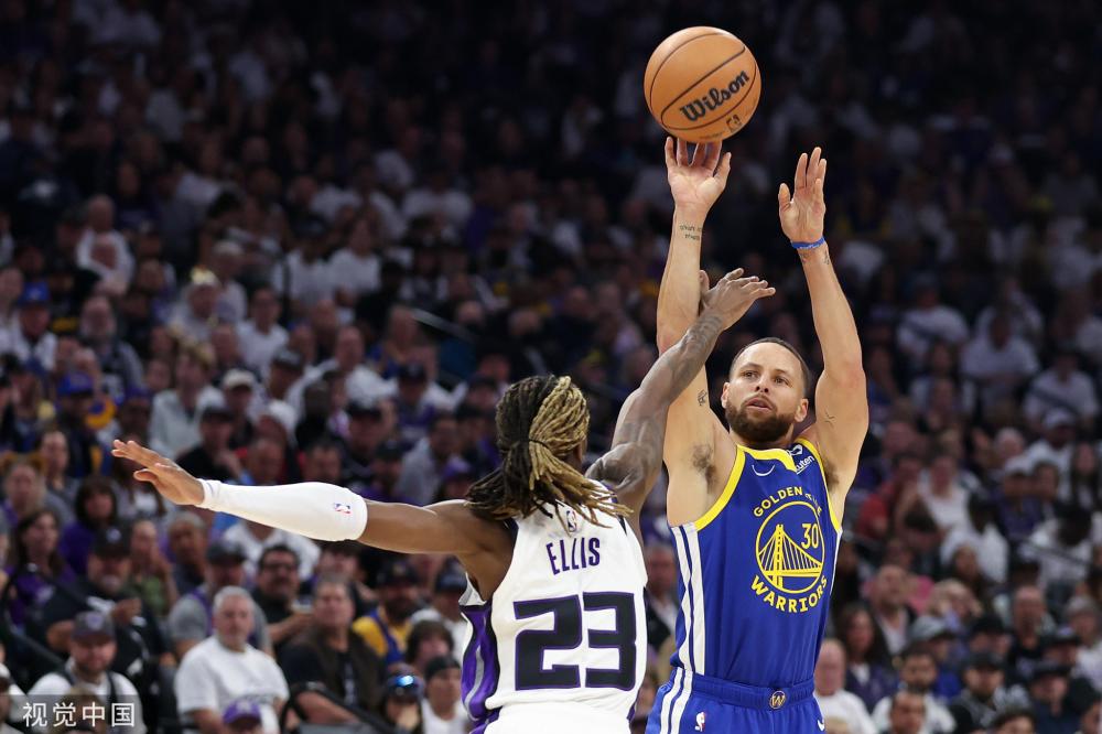 足与大连女 足与大连女